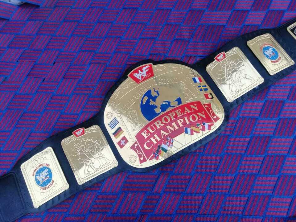 Scratch Logo European Championship Title Belt